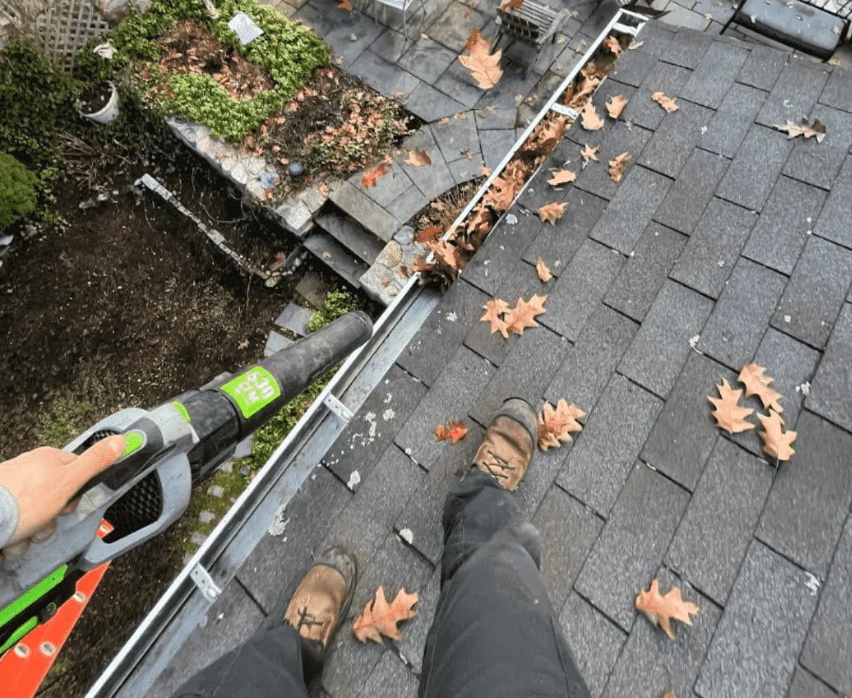 Gutter Cleaning service in University Heights, OH